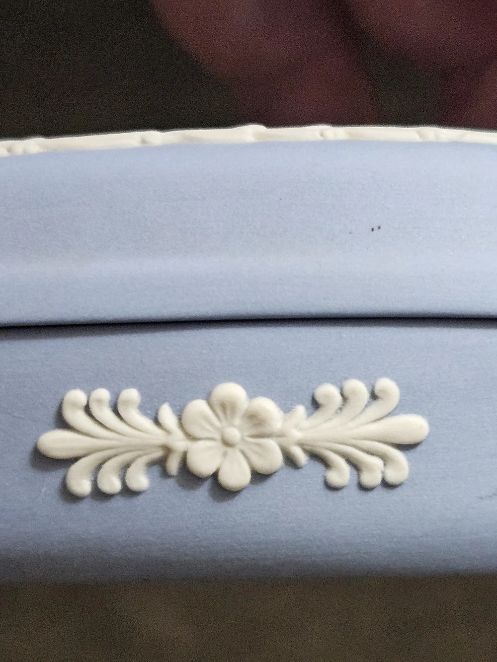 VINTAGE Wedgwood Blue & white Trinket Keeper